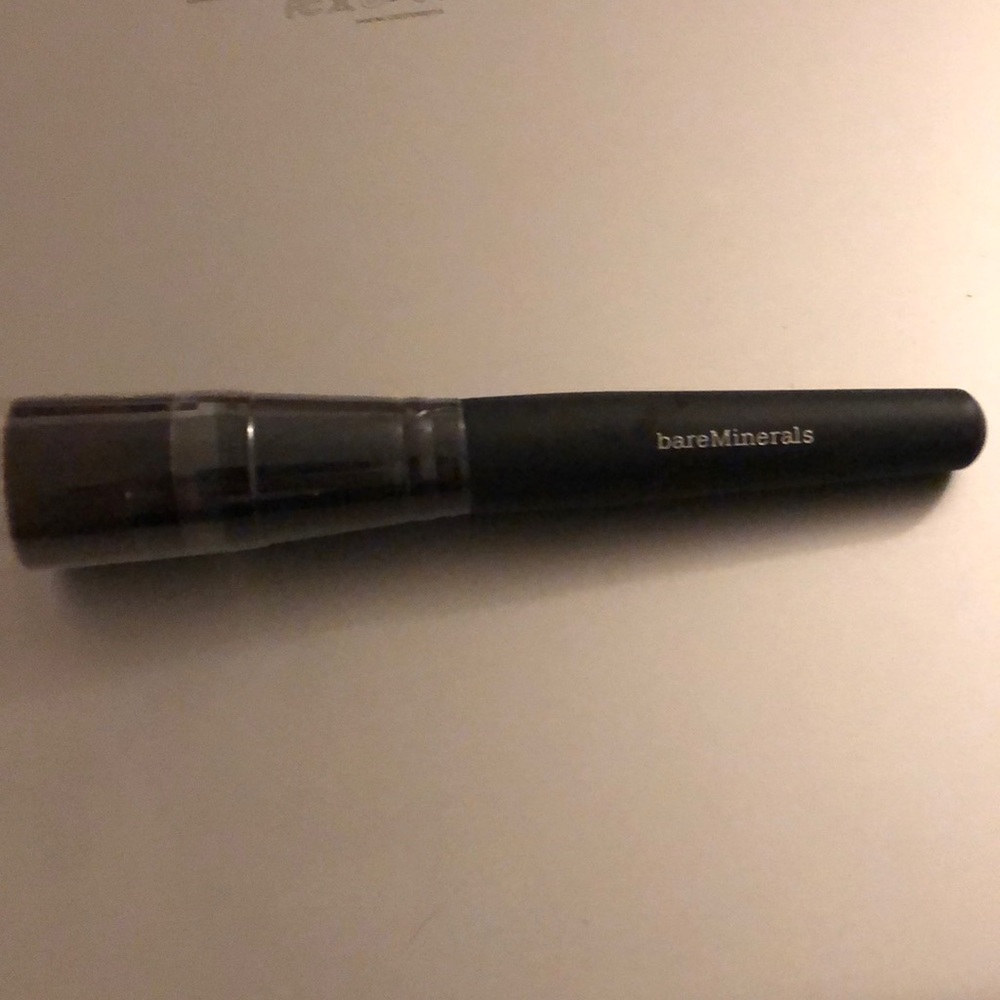 Bare minerals perfecting face brush